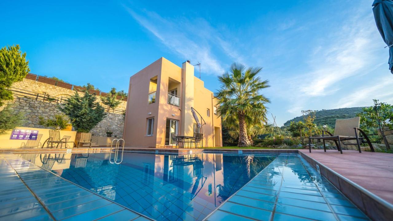 Meliades Villas Agia Marina Dış mekan fotoğraf