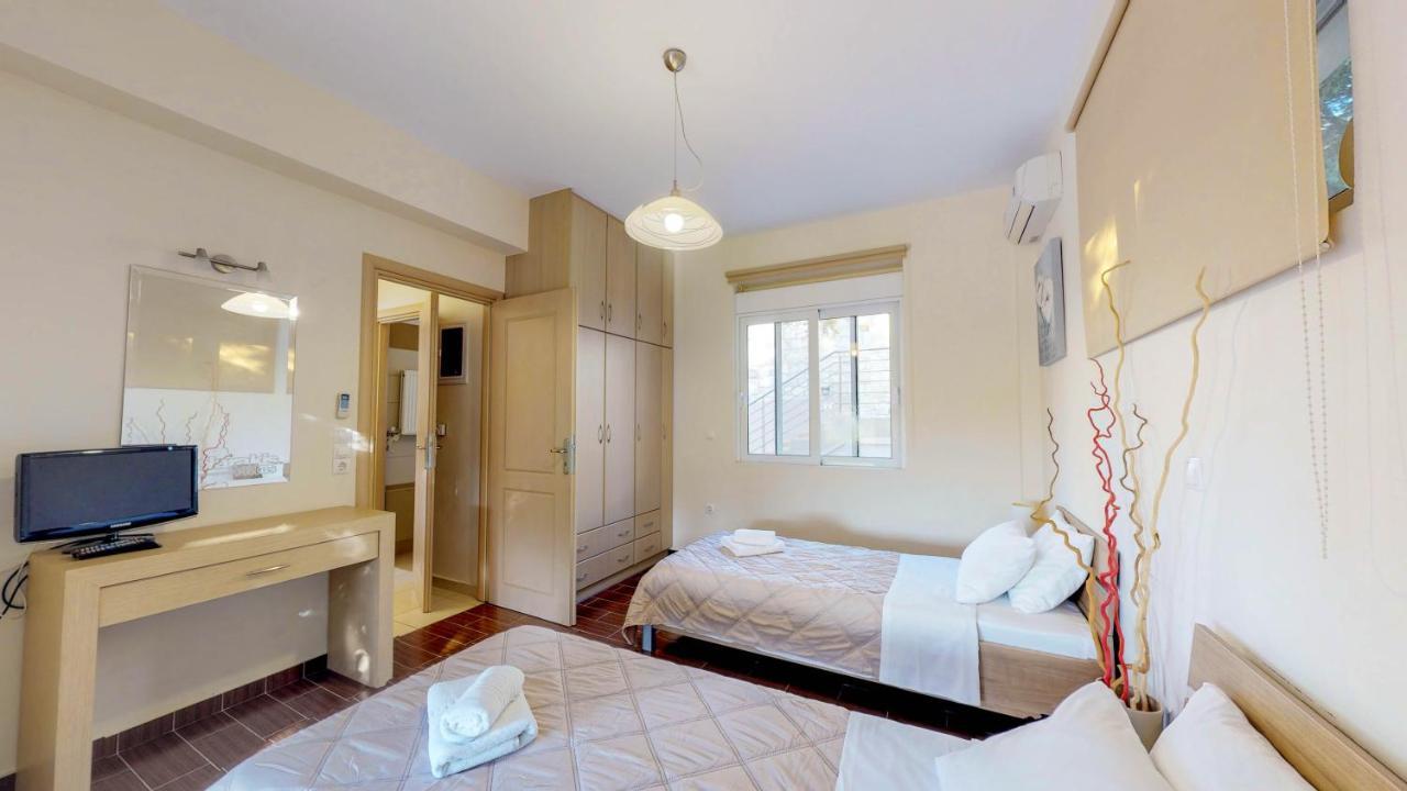 Meliades Villas Agia Marina Dış mekan fotoğraf