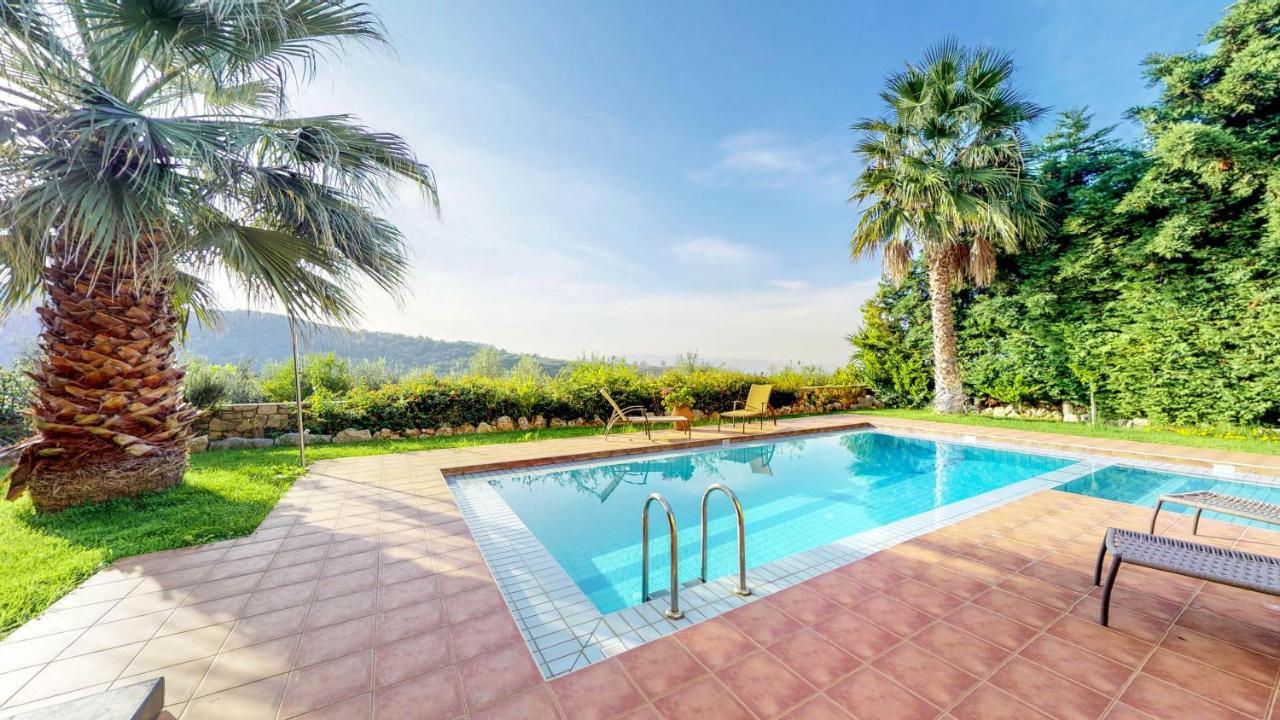 Meliades Villas Agia Marina Dış mekan fotoğraf