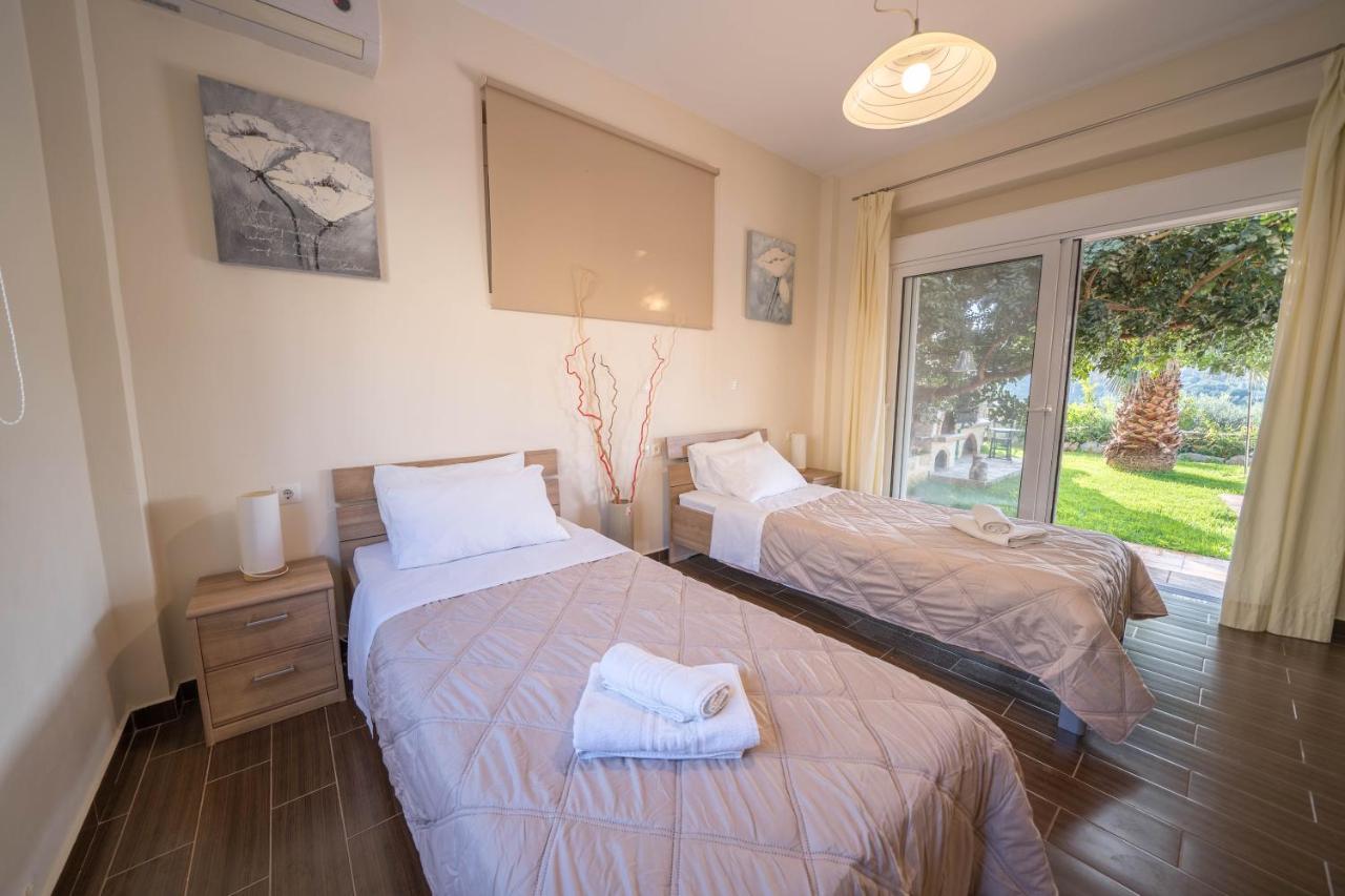 Meliades Villas Agia Marina Dış mekan fotoğraf